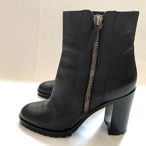 Gianvito Rossi high heel boots wit Rubber Lug Sole